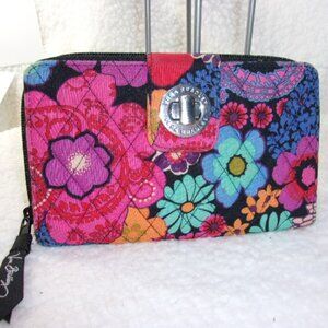 E-160 VERA BRADLEY FLORAL FIESTA TURN LOCK WALLET